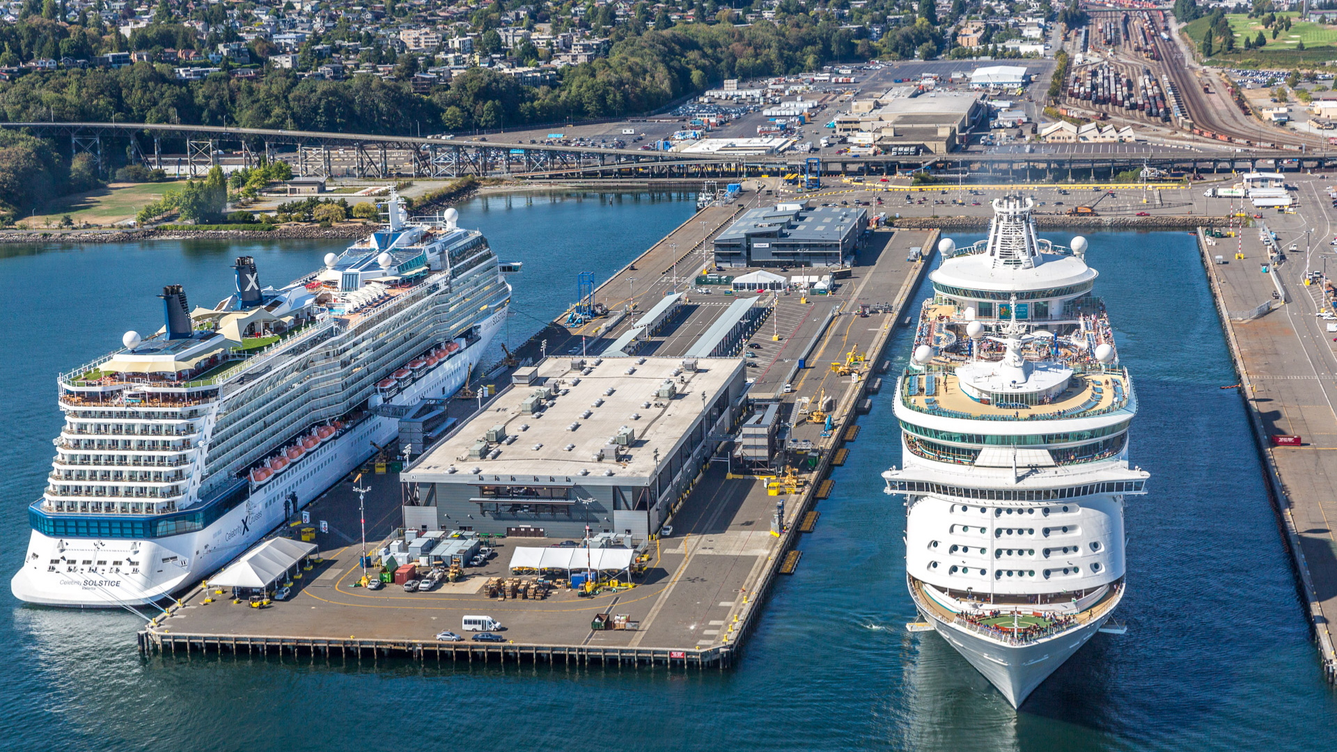 Transfer from Miðbakki Cruise Port